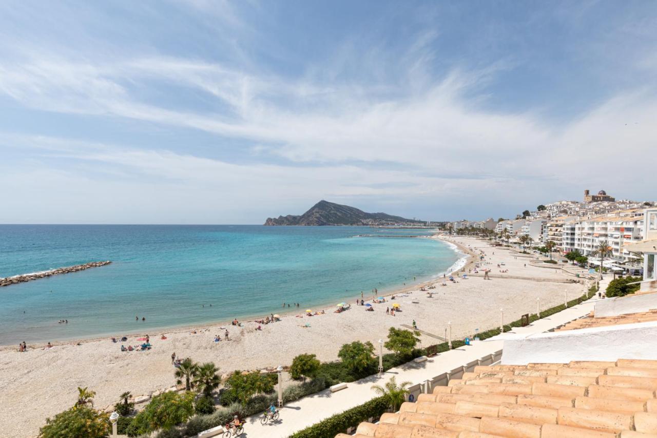 Escapada Romantica En Atico Frente Al Mar Con Piscina Apartment Алтеа Екстериор снимка